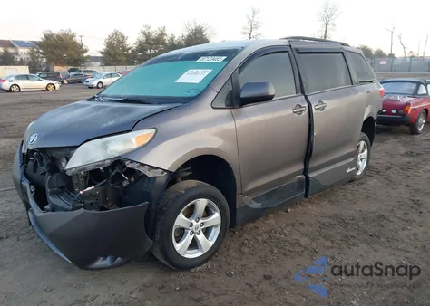 2016 Toyota Sienna Le 7 Passenger from USA, damaged, VIN 5TDKK3DC4GS694904
